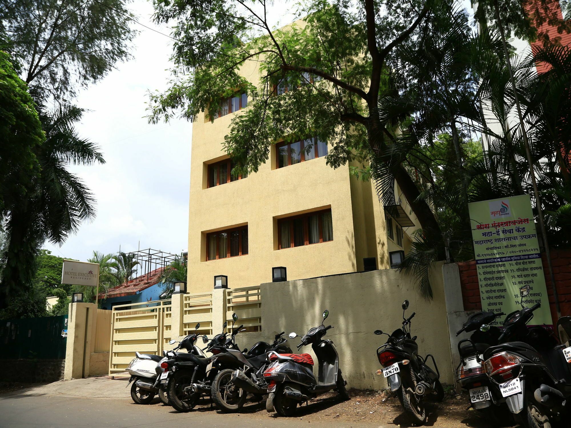 Hotel Oyo 13771 Executive Residency Pune Zewnętrze zdjęcie